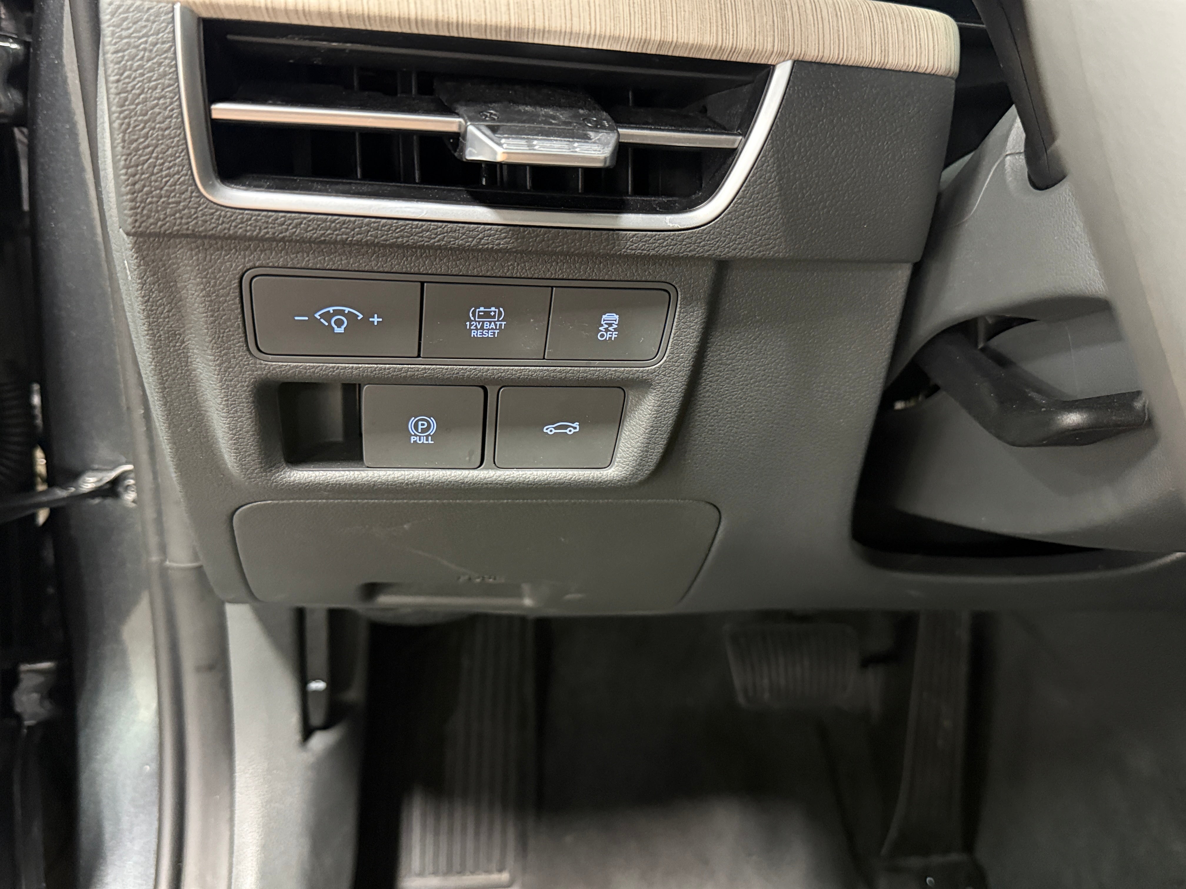 hyundai sonata hybrid 2026 KMHL24JJ3TA145145 image hyundai sonata hybrid 2026 KMHL24JJ3TA145145 image